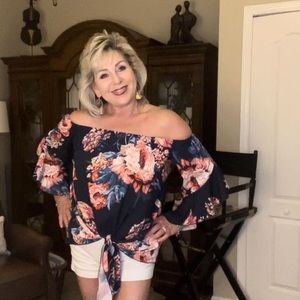 Meet your Posher, Ginamarie